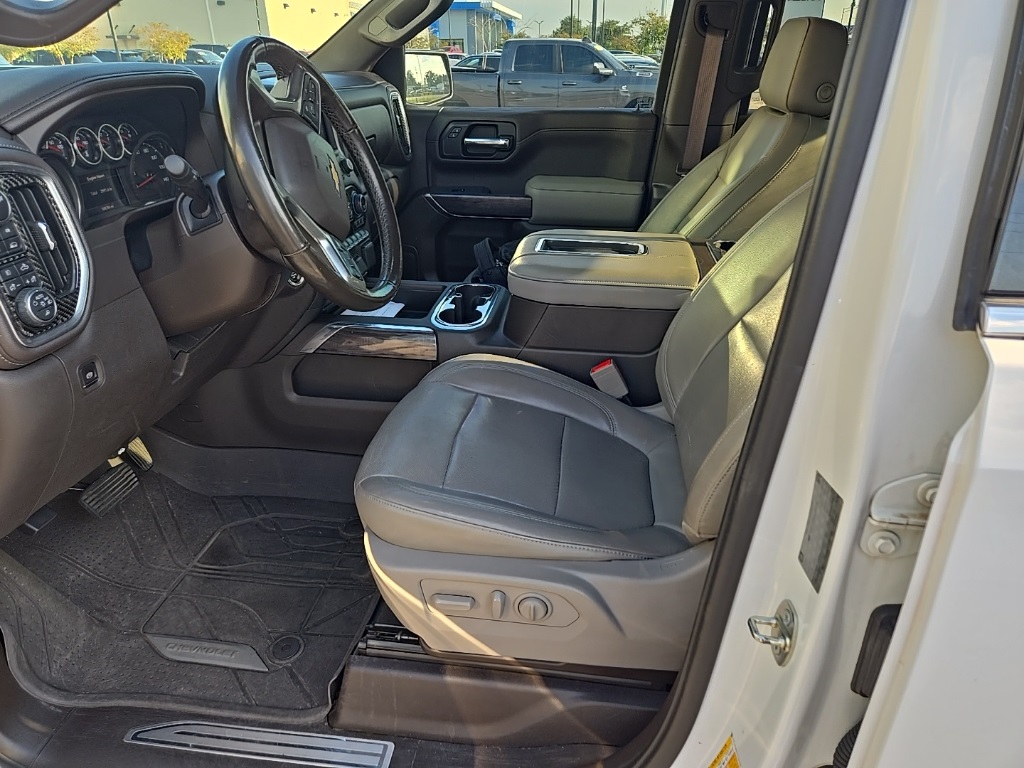 2019 Chevrolet Silverado 1500 LTZ photo 9