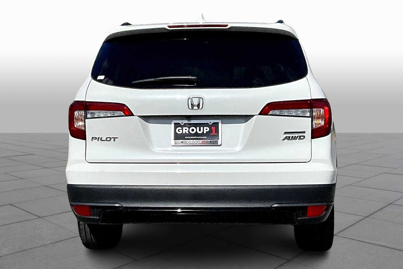 2022 Honda Pilot Special Edition photo 4