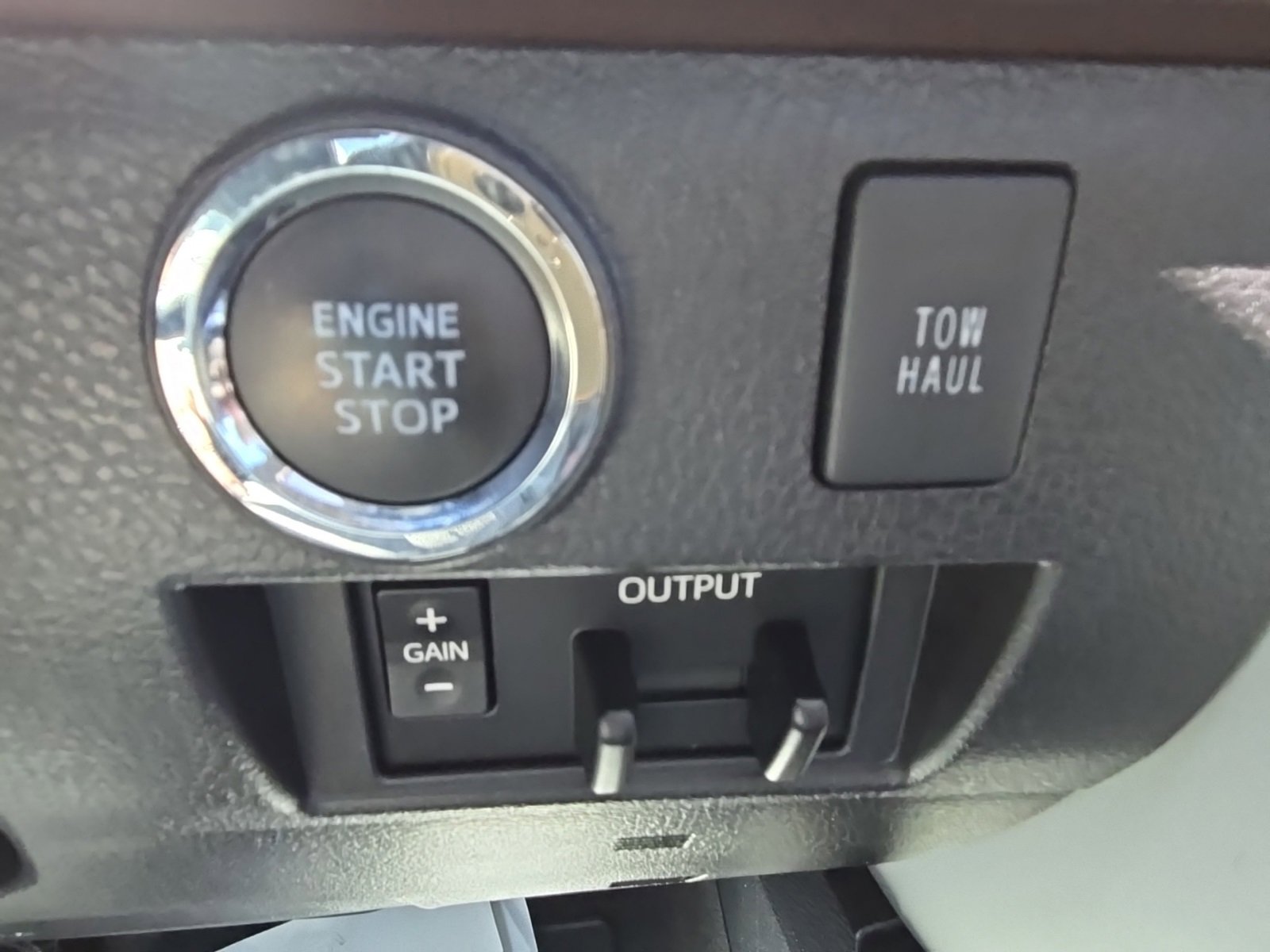 2021 Toyota Tundra Limited Grade photo 19