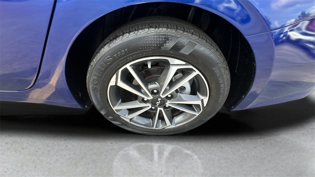 2022 Kia Forte LXS photo 30