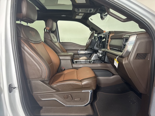 2024 Ford F-450 King Ranch photo 4