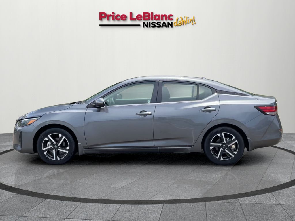2025 Nissan Sentra SV photo 4