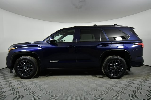 2024 Toyota Sequoia Platinum photo 7