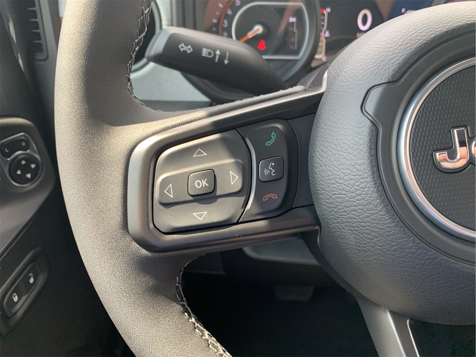 2025 Jeep Wrangler Sport S photo 14