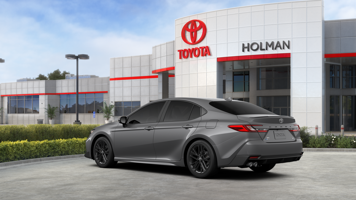 2025 Toyota Camry SE photo 5