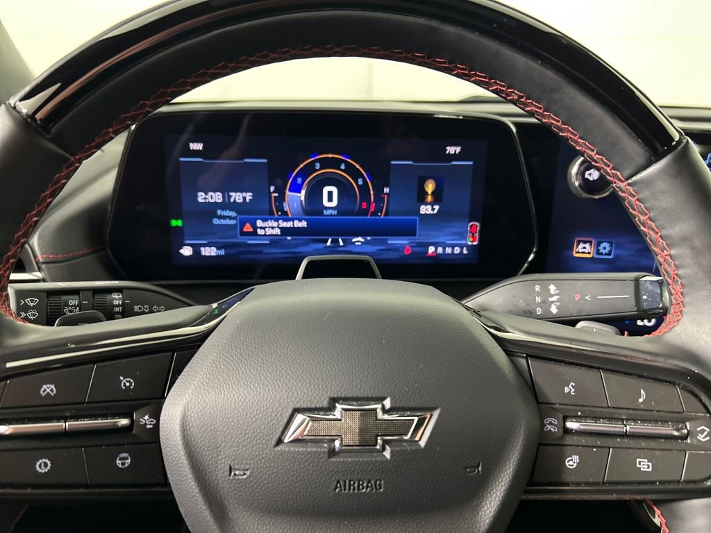 2025 Chevrolet Traverse RS photo 16