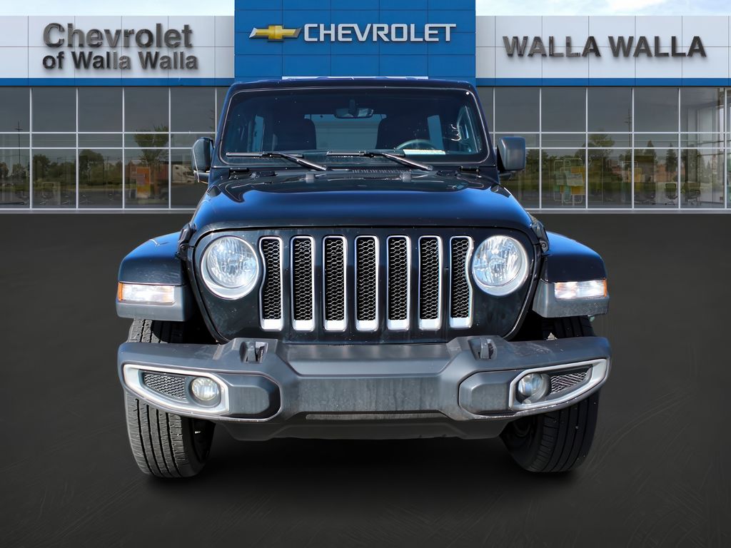 2023 Jeep Wrangler Sahara photo 2