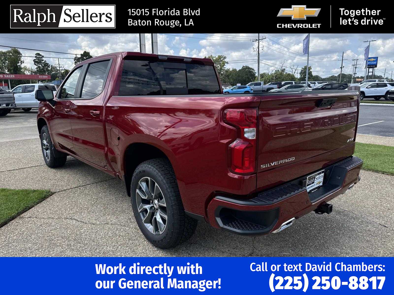 2026 Chevrolet Silverado 1500 RST photo 2
