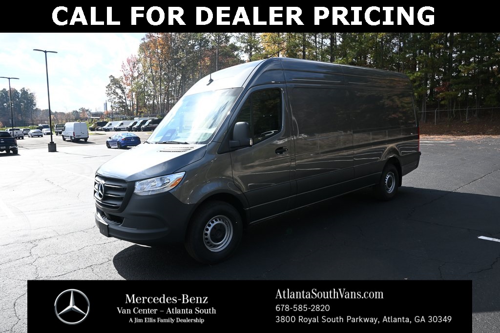 2026 Mercedes-Benz Sprinter Cargo Van Base's photo