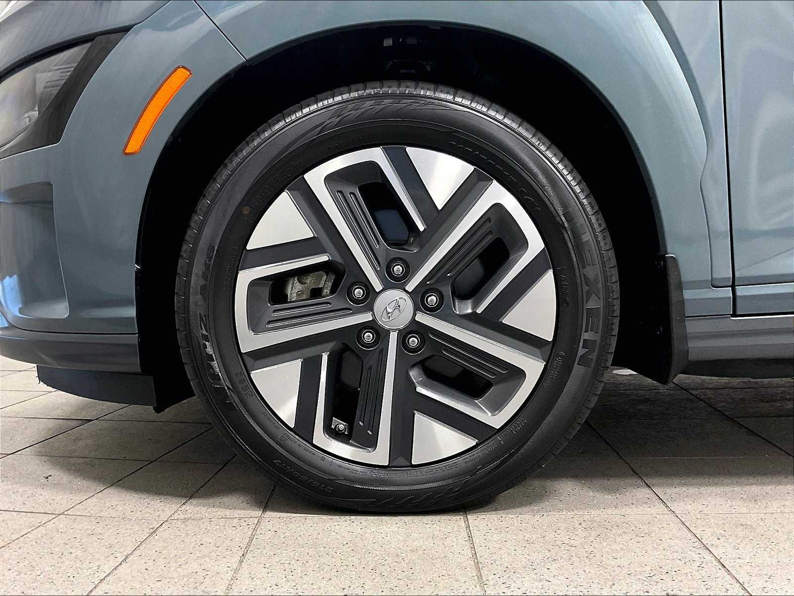 2023 Hyundai Kona Electric SE photo 7