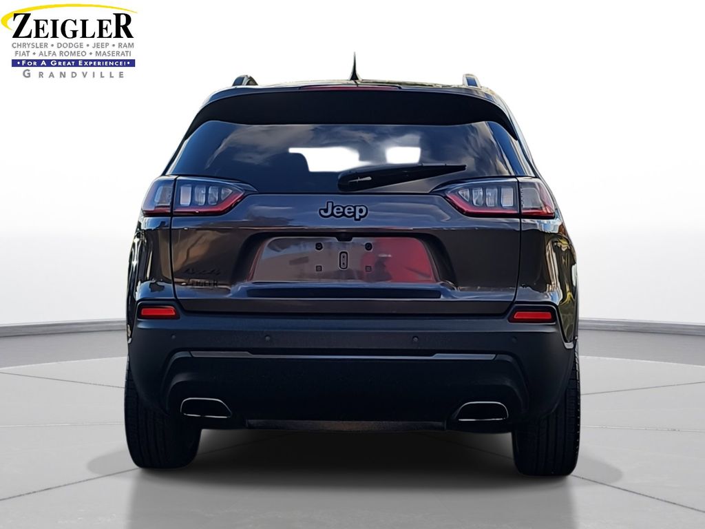 2021 Jeep Cherokee Latitude Lux photo 4