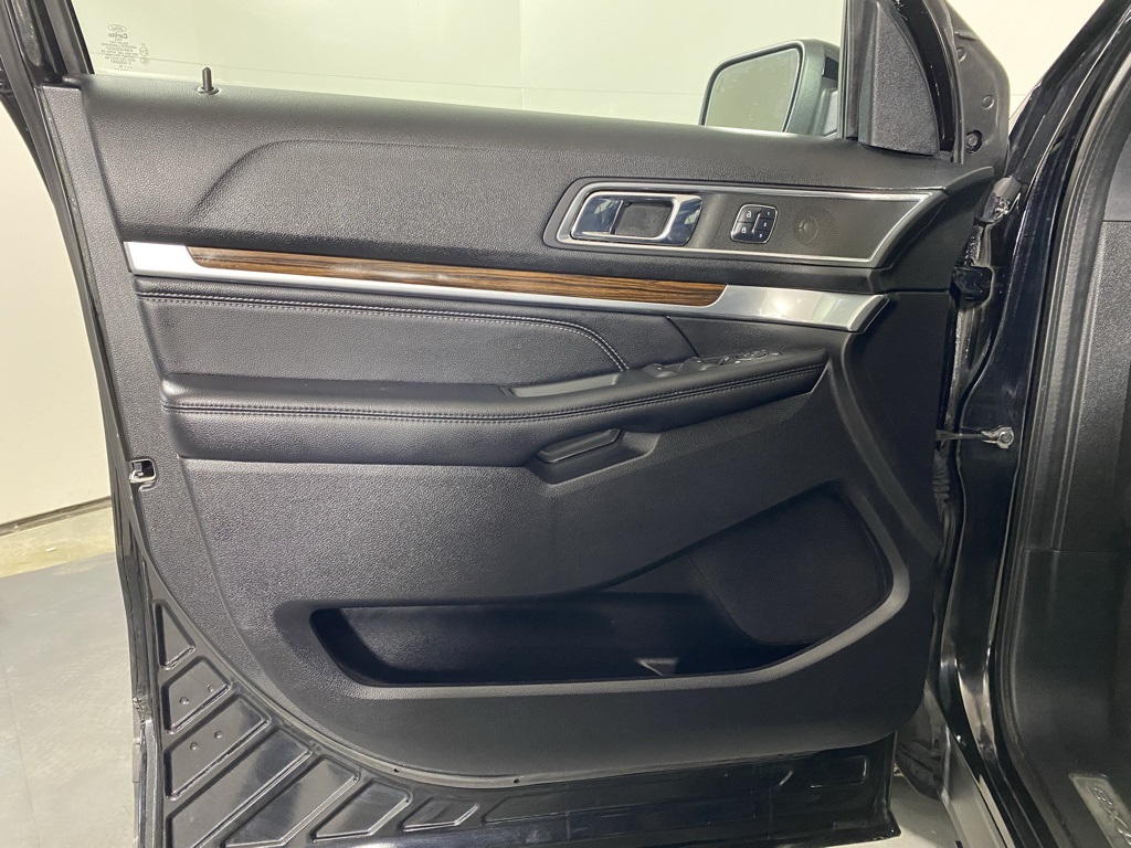 2018 Ford Explorer Limited photo 23