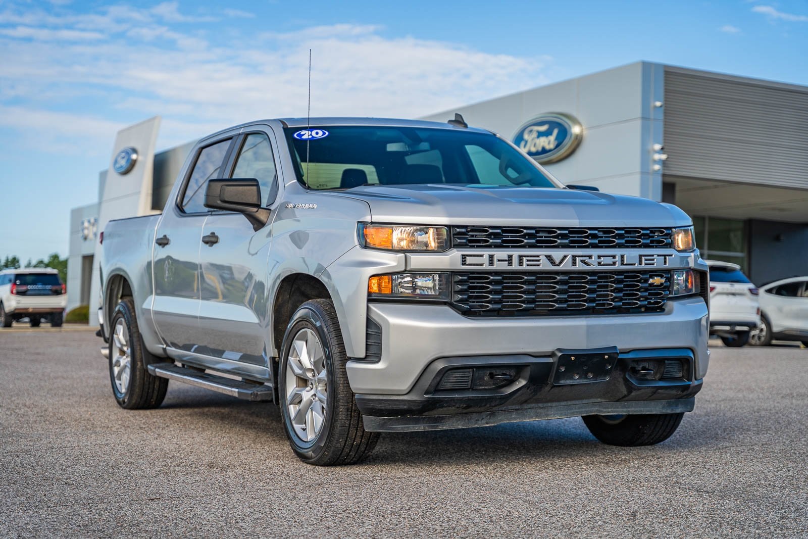 2020 Chevrolet Silverado 1500 Custom's photo
