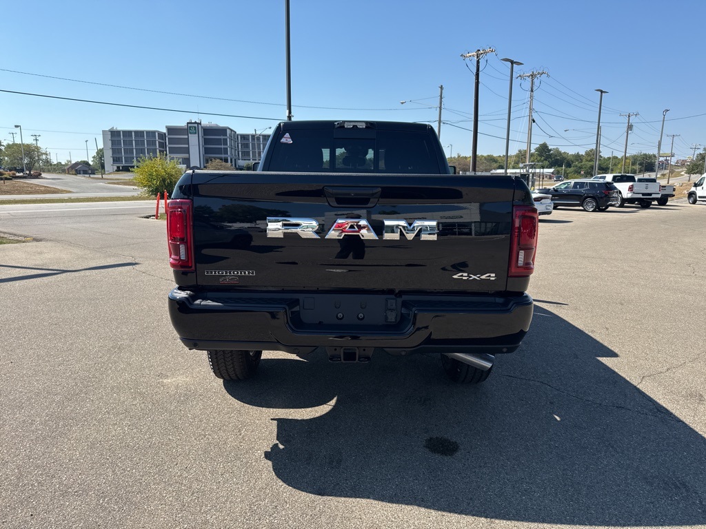 2026 Ram 2500 Big Horn photo 4