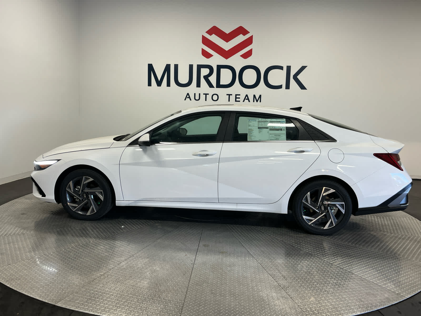 2025 Hyundai Elantra Hybrid Limited photo 4