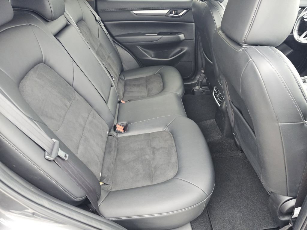 2021 Mazda CX-5 Touring photo 4