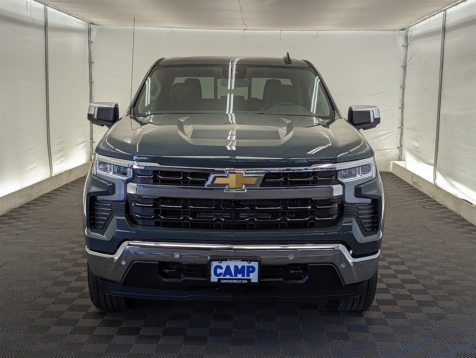2025 Chevrolet Silverado 1500 LT photo 9