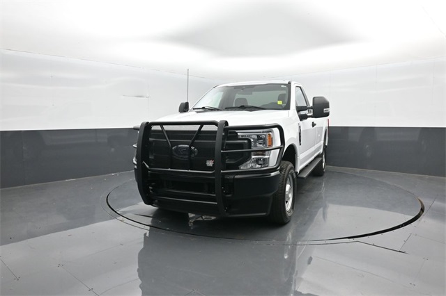 2022 Ford F-350 XL photo 3