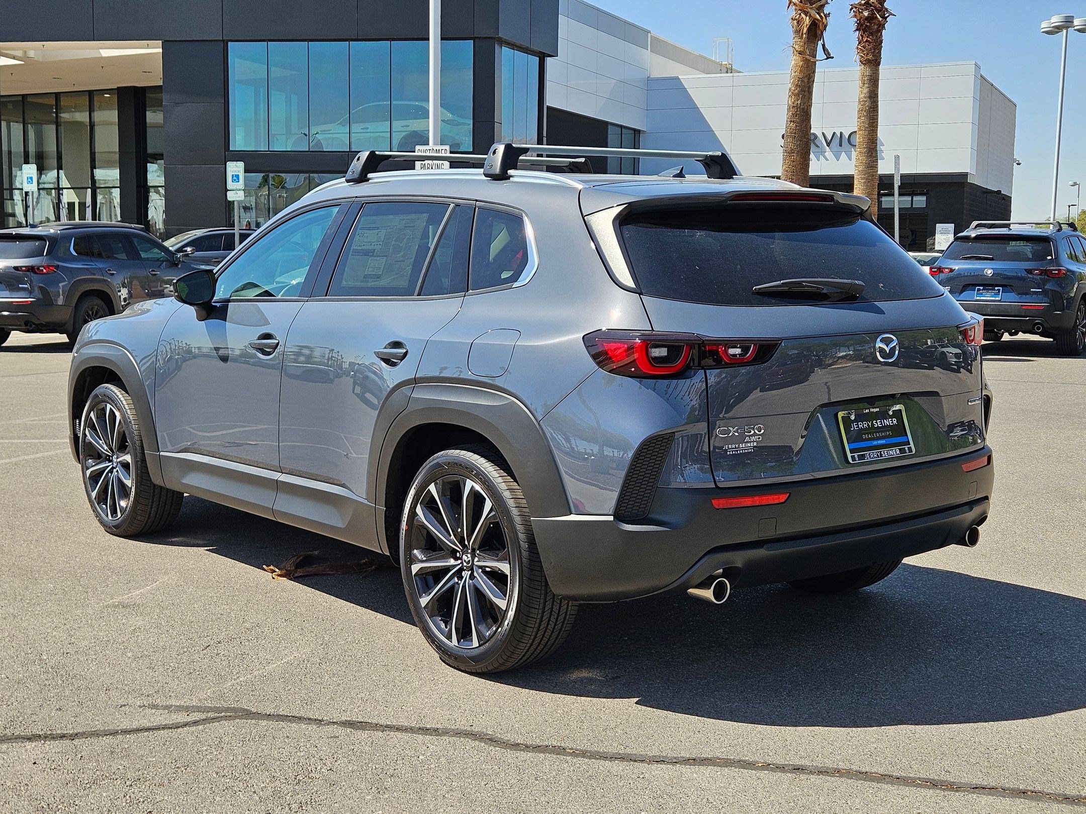 2025 Mazda CX-50 2.5 Premium Plus photo 3