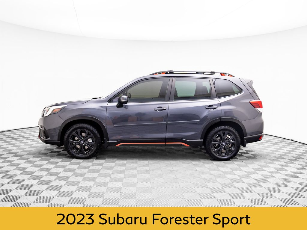 2023 Subaru Forester Sport photo 3