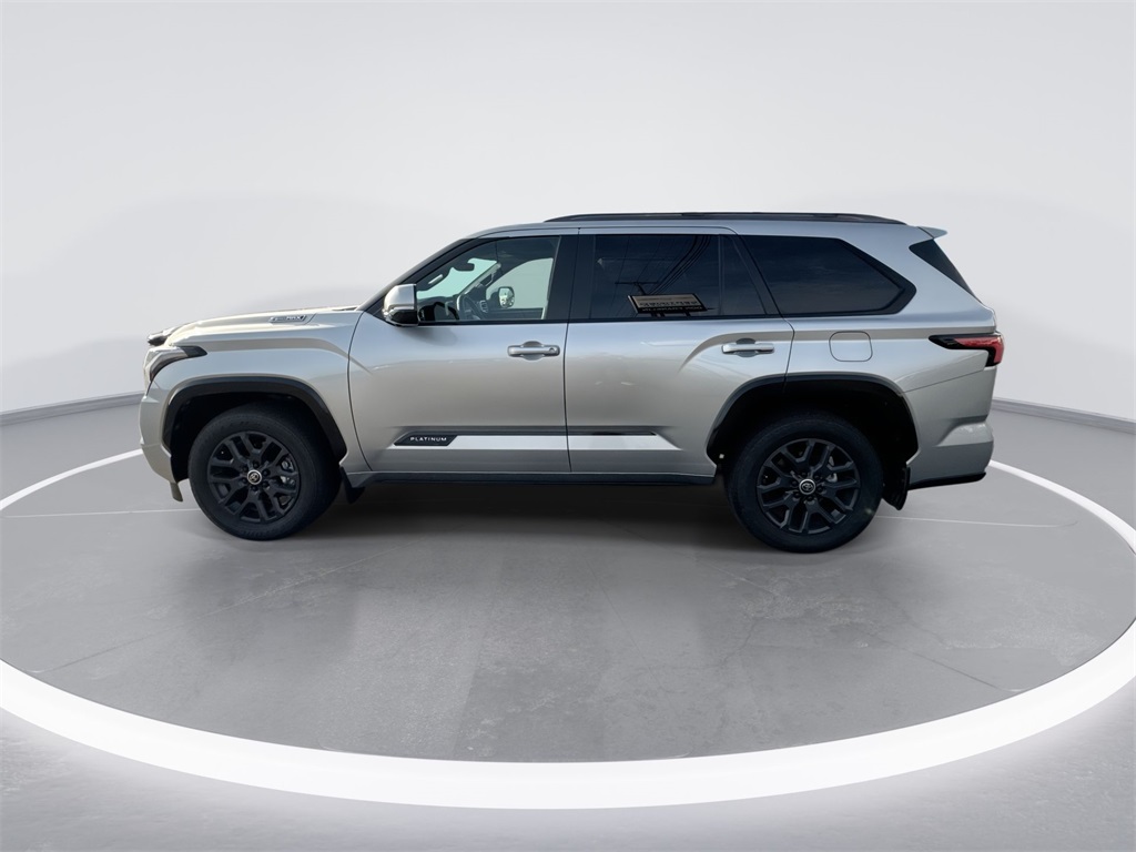 2024 Toyota Sequoia Platinum photo 4