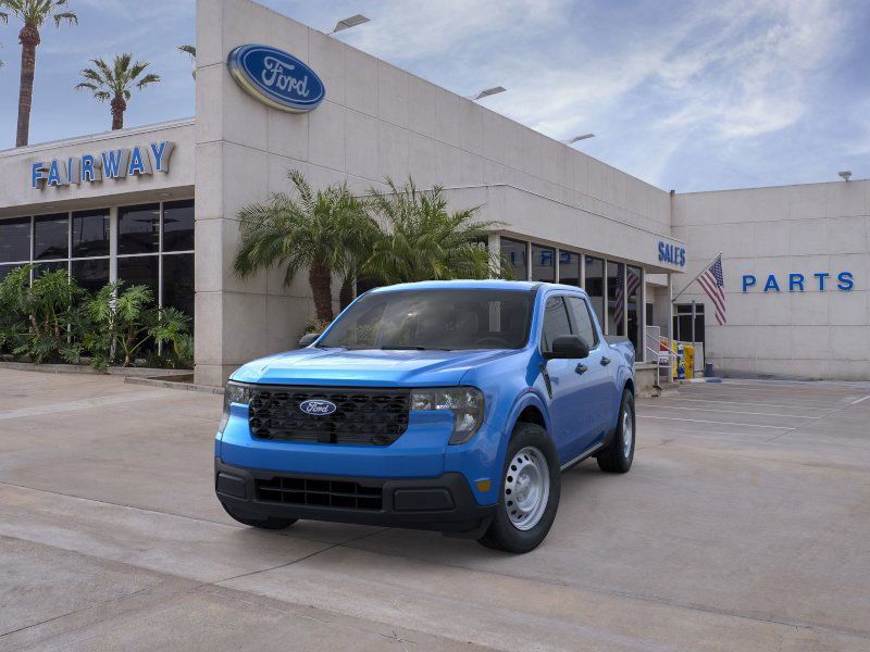 2025 Ford Maverick XL photo 2