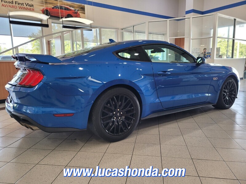 2021 Ford Mustang GT photo 4