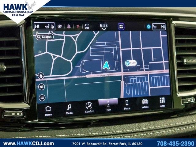 2023 CHRYSLER PACIFICA - Image 23