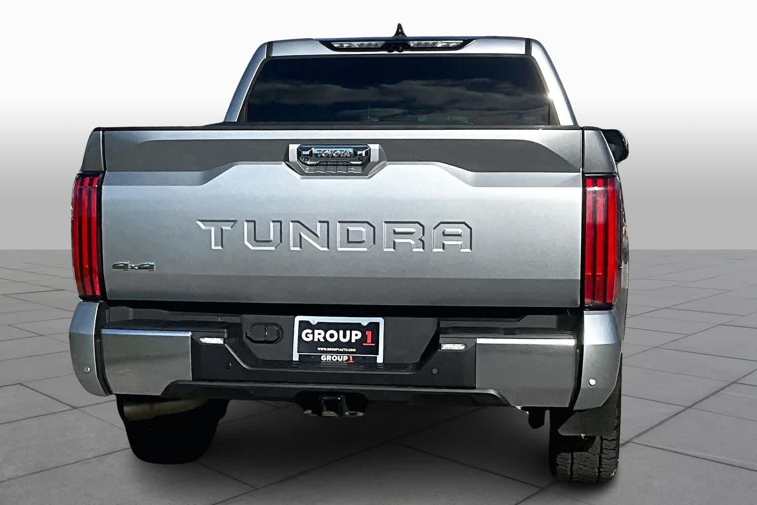2022 Toyota Tundra Limited CrewMax photo 4