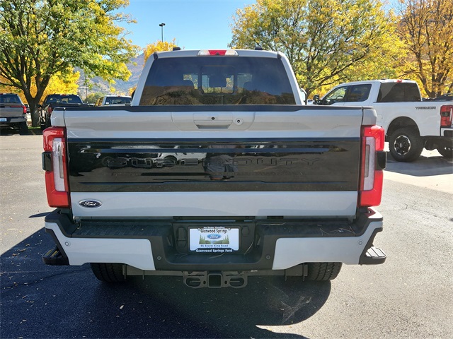 2026 Ford F-350 Platinum photo 4