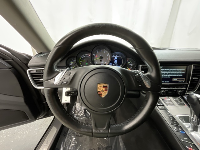 2016 Porsche Panamera E-Hybrid S photo 11
