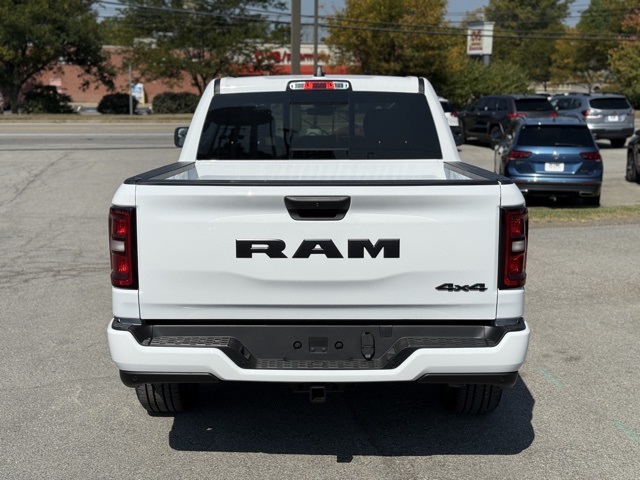 2025 Ram 1500 Tradesman photo 7