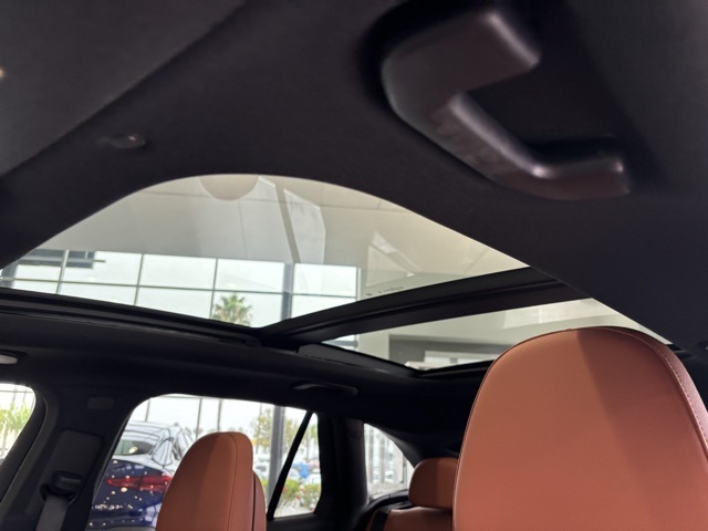 2026 Mercedes Benz GLC 350e 4MATIC photo 13