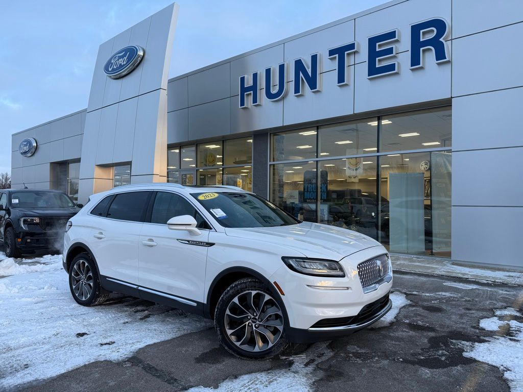 2023 Lincoln Nautilus Reserve