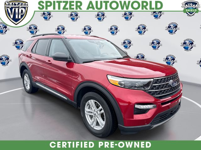 2023 Ford Explorer XLT's photo