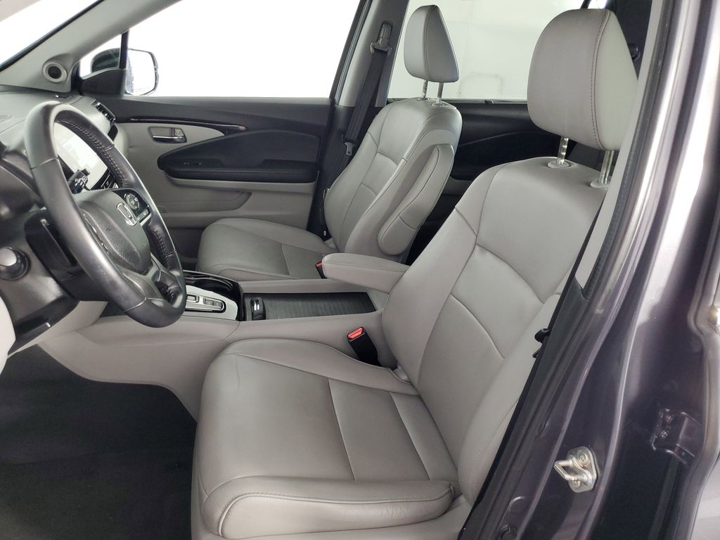 Used 2019 Gray Honda Touring image 12