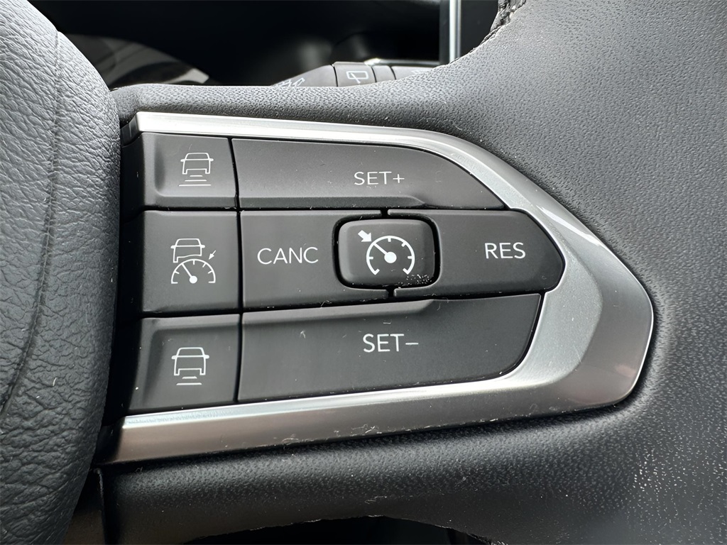 2024 Jeep Compass Limited photo 17