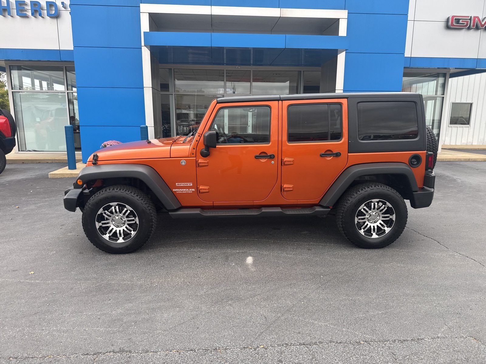2011 Jeep Wrangler Unlimited Sport photo 4