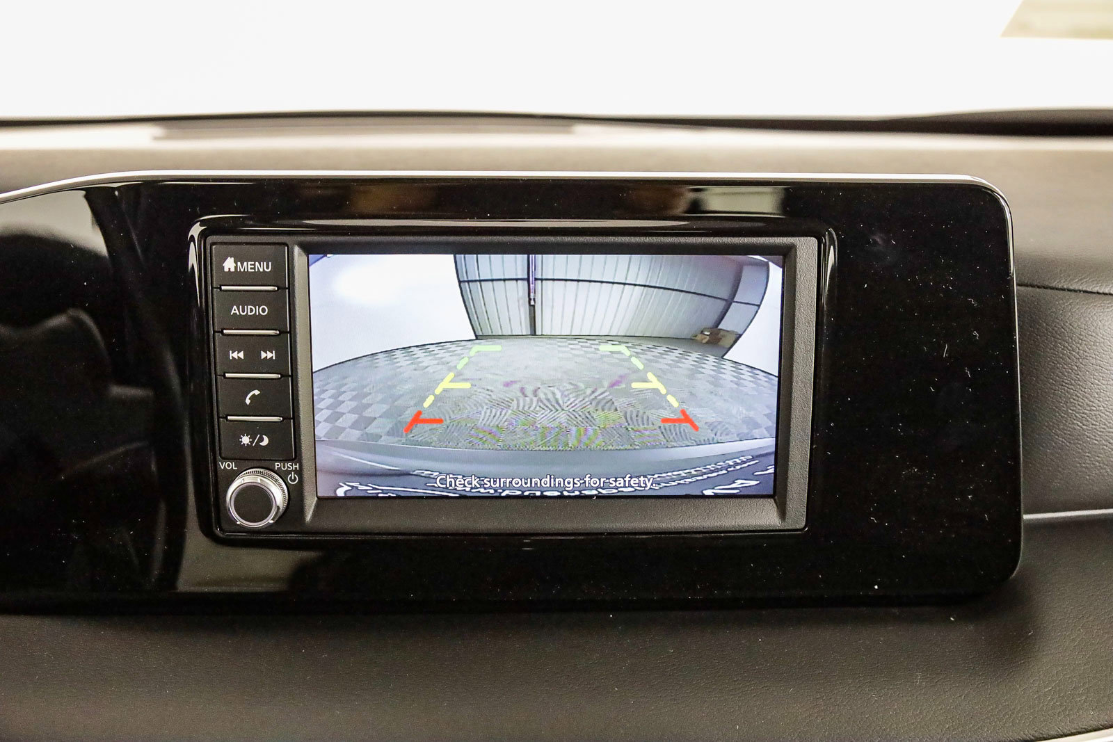2025 Nissan Kicks S photo 24