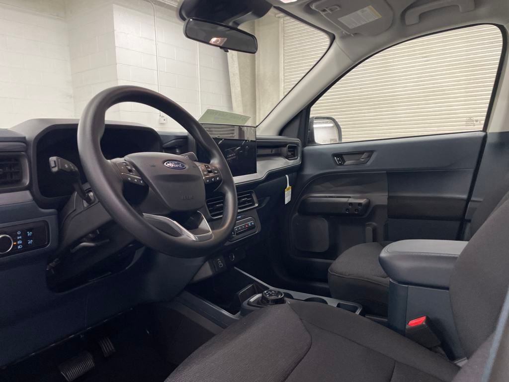 2025 Ford Maverick XL photo 3