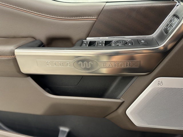 2025 Ford F-350 King Ranch photo 35