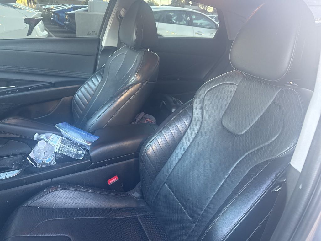 2023 Hyundai Elantra Hybrid Limited photo 17