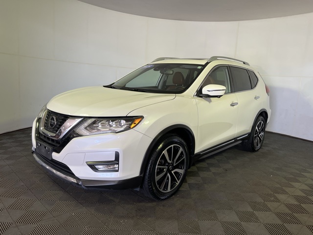 2019 Nissan Rogue SL photo 3