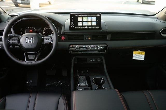 2025 Honda Pilot TrailSport photo 22