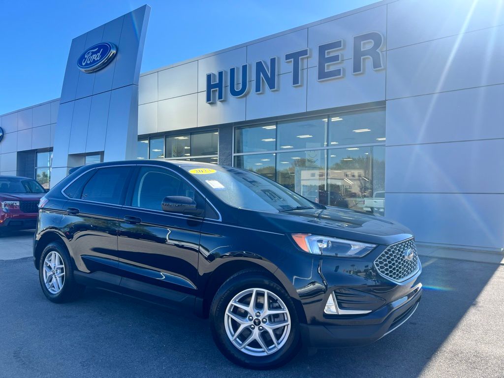 2023 Ford Edge