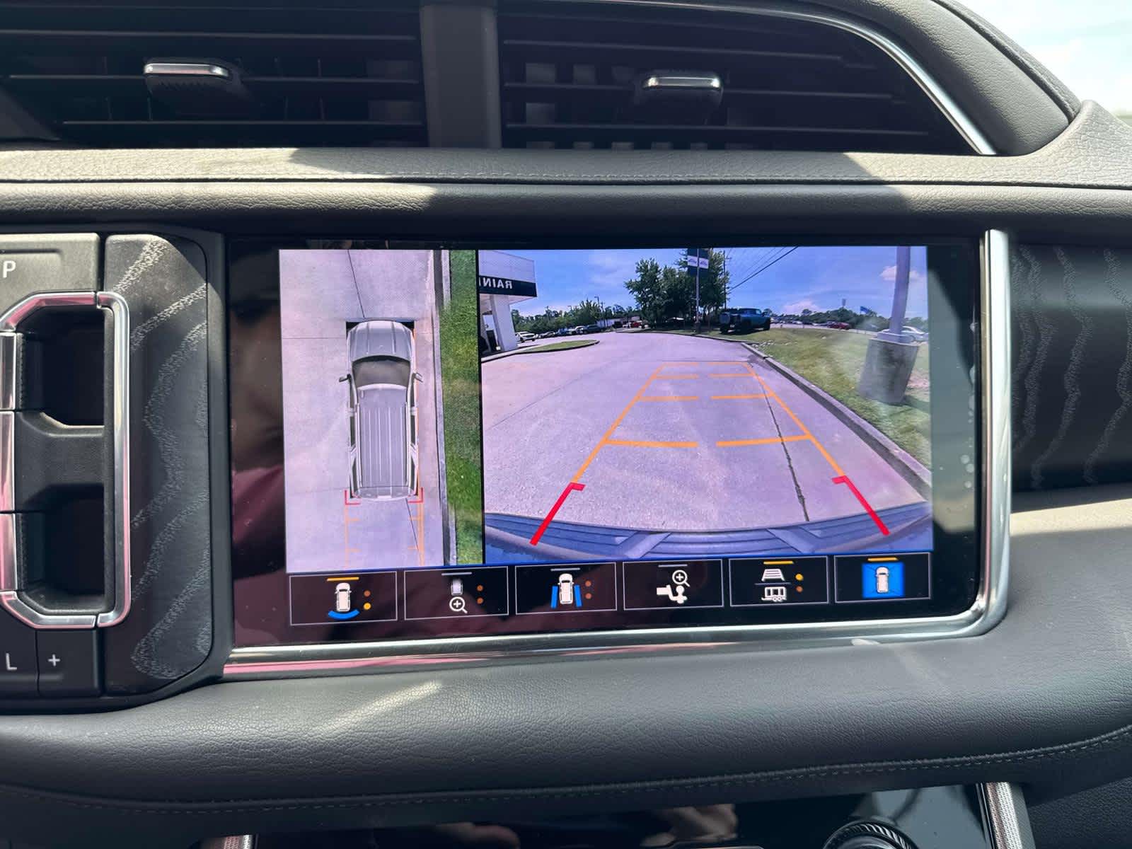 2021 Gmc Yukon Denali photo 18