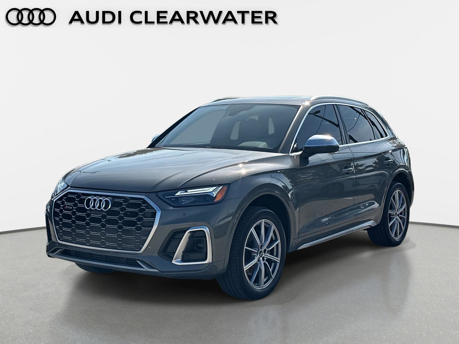 2023 Audi SQ5 Premium Plus's photo