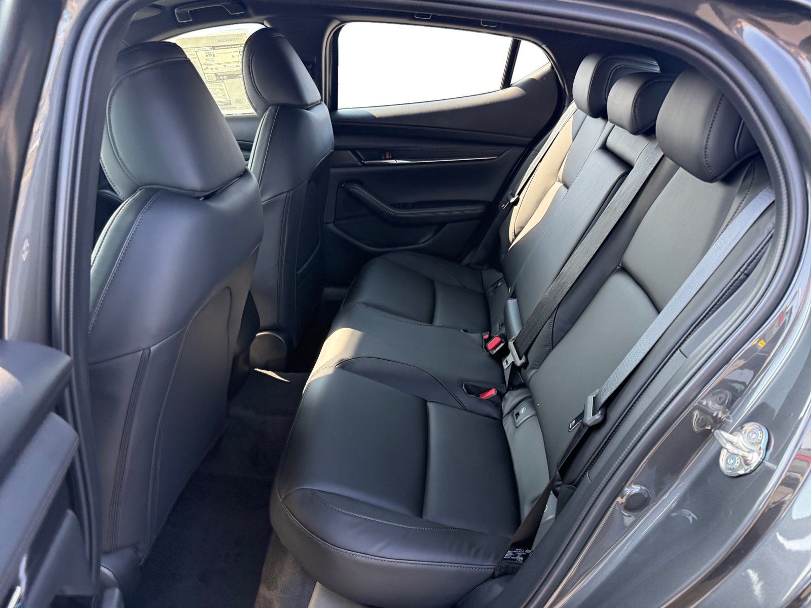 2025 Mazda Mazda3 Hatchback 2.5 s Preferred photo 16
