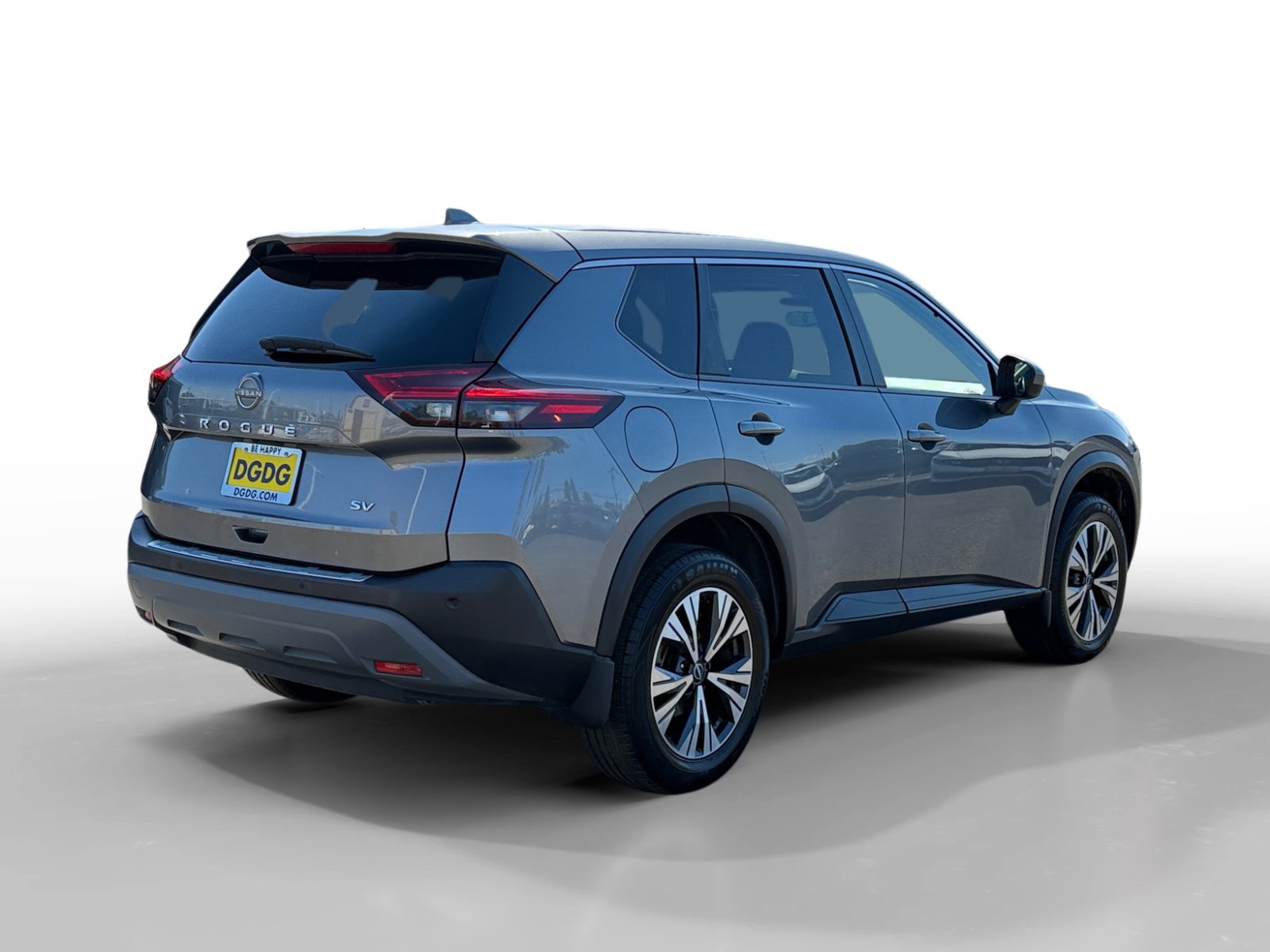 2023 Nissan Rogue SV photo 4