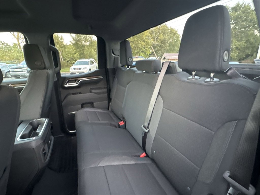 2026 Chevrolet Silverado 1500 LT photo 24